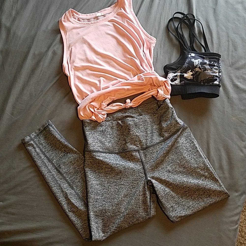 Victoria Secret Sport Capri Crop WorkoutPant Grey